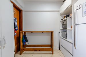 Image 13 - 926144