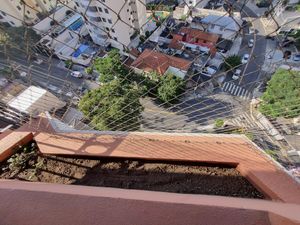 Image 17 - 926148