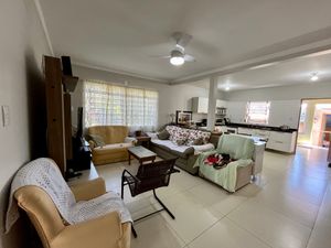 Image 5 - 926214