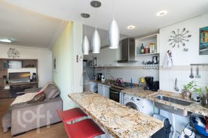 Image 4 - 926221