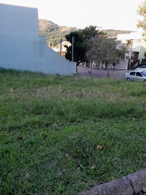Image 1 - 926225
