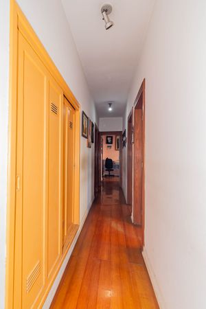 Image 7 - 926227