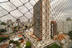 Image 42 - 926231