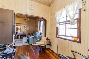 Image 4 - 926242