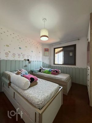 Image 13 - 926283