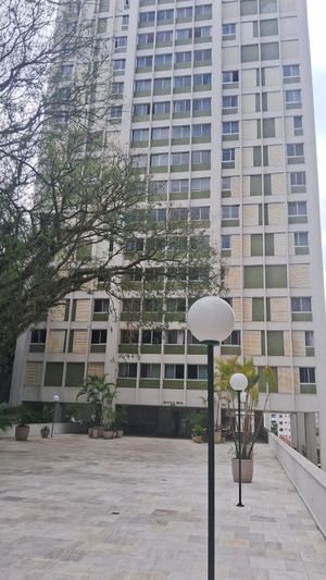 Image 36 - 926298