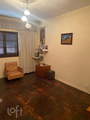 Image 4 - 926329