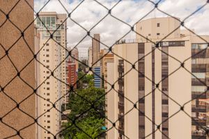 Image 35 - 926347