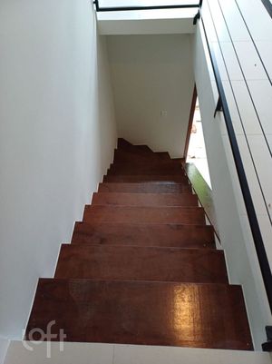 Image 12 - 926363
