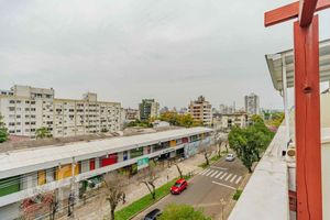 Image 44 - 926371