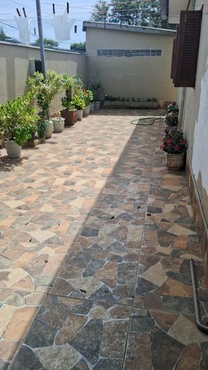 Image 14 - 926374
