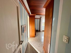 Image 44 - 926401