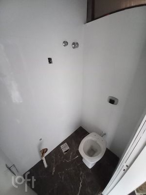 Image 3 - 926410