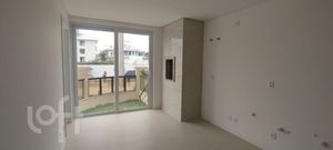 Image 3 - 926422