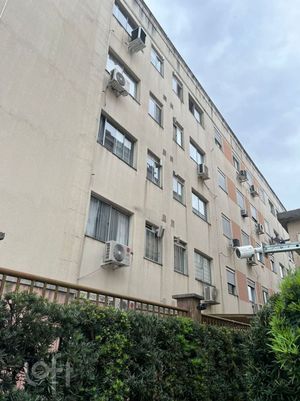 Image 27 - 926432