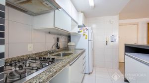 Image 17 - 926461