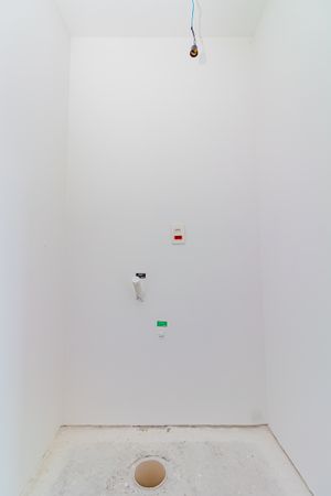 Image 19 - 926473