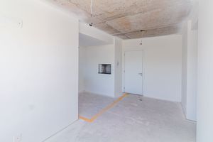 Image 4 - 926480