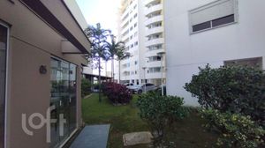 Image 29 - 926487