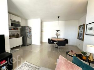 Image 8 - 926488