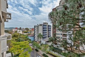 Image 6 - 926497