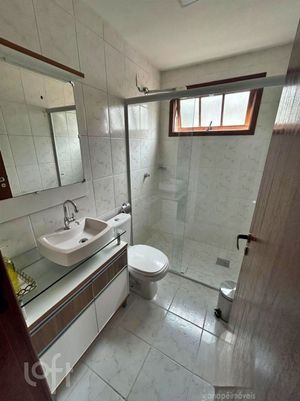 Image 19 - 926512