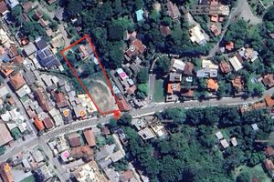 Image 11 - 926513