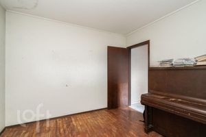 Image 3 - 926528