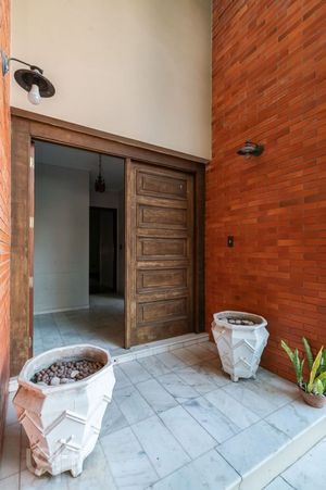Image 35 - 926528