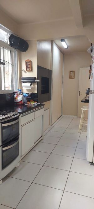 Image 4 - 926552