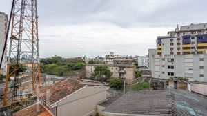 Image 7 - 926558
