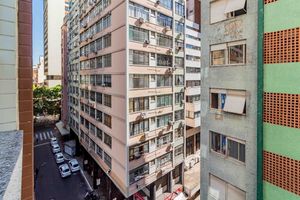 Image 10 - 926561