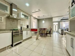 Image 4 - 926571