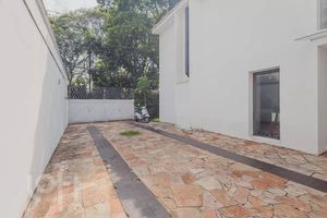 Image 43 - 926576
