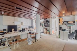 Image 36 - 926576