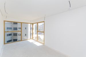 Image 30 - 926579