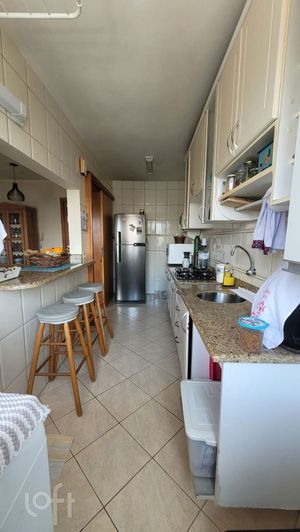 Image 5 - 926586