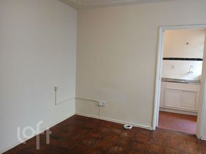 Image 1 - 926591