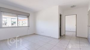 Image 21 - 926592