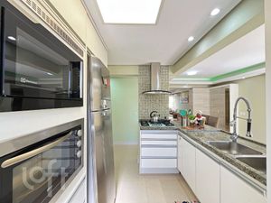 Image 18 - 926600
