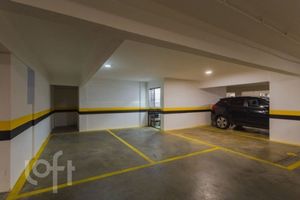 Image 38 - 926624