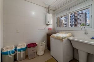 Image 36 - 926624