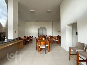 Image 21 - 926631