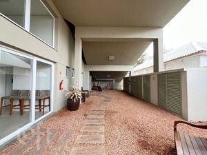 Image 22 - 926631