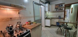 Image 27 - 926638
