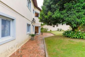 Image 33 - 926655