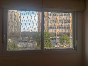 Image 16 - 926665