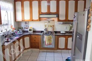 Image 10 - 926733