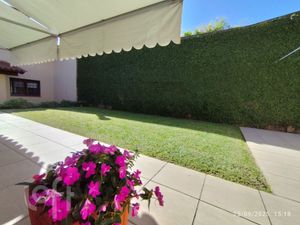 Image 0 - 926741