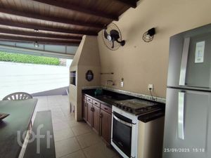 Image 33 - 926741
